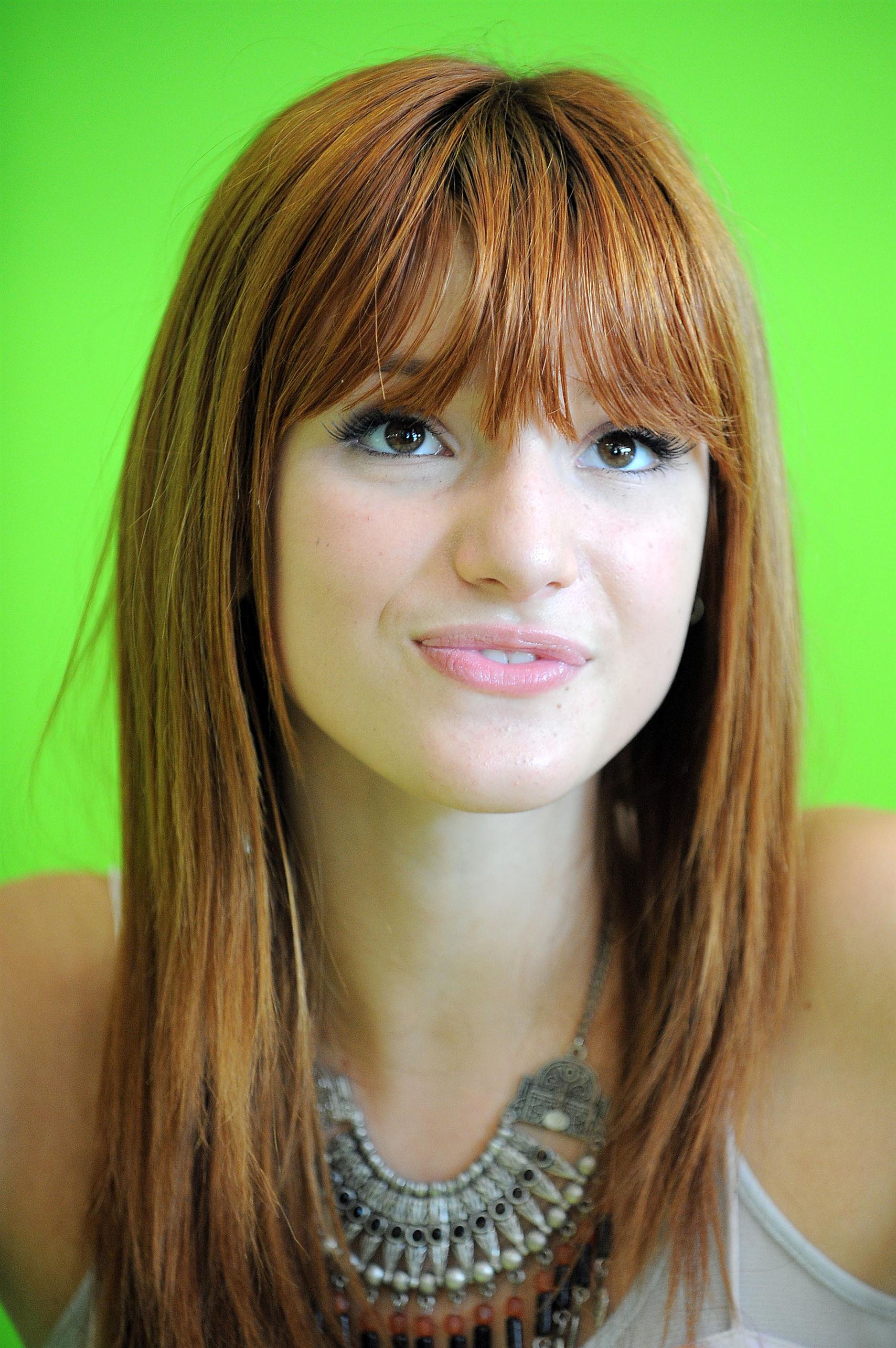 Bella Thorne hosts the Grand Opening of YoBlendz | Picture 66691